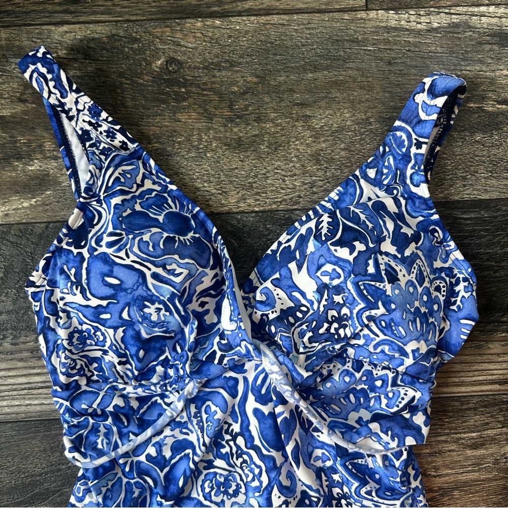 Lauren Ralph Lauren Playa Twist Underwire Tummy Control Swimsuit Blue White 8 - Picture 2 of 7